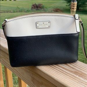 Kate Spade Crossbody purse
